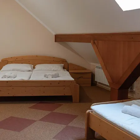 Oda ve Kahvaltı Martinov Hram Bovec