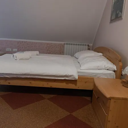 Martinov Hram Bed & Breakfast 3*