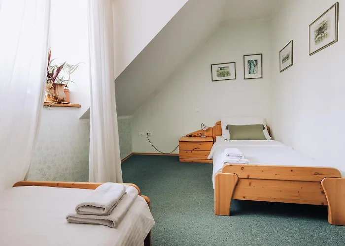 Martinov Hram לינה וארוחת בוקר