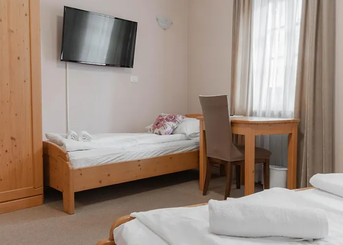 Martinov Hram 3* בובק